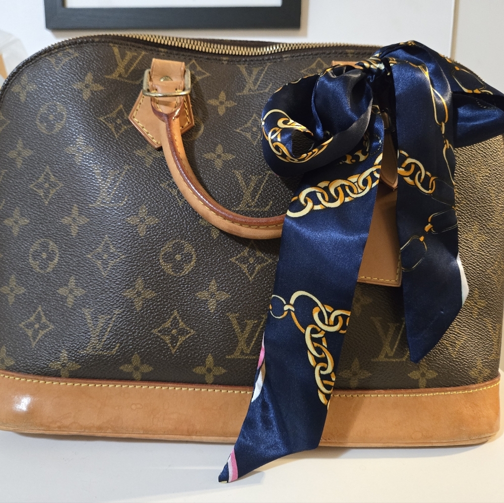 ❤️ Louis Vuitton Alma pm with Luggage Tag ❤️